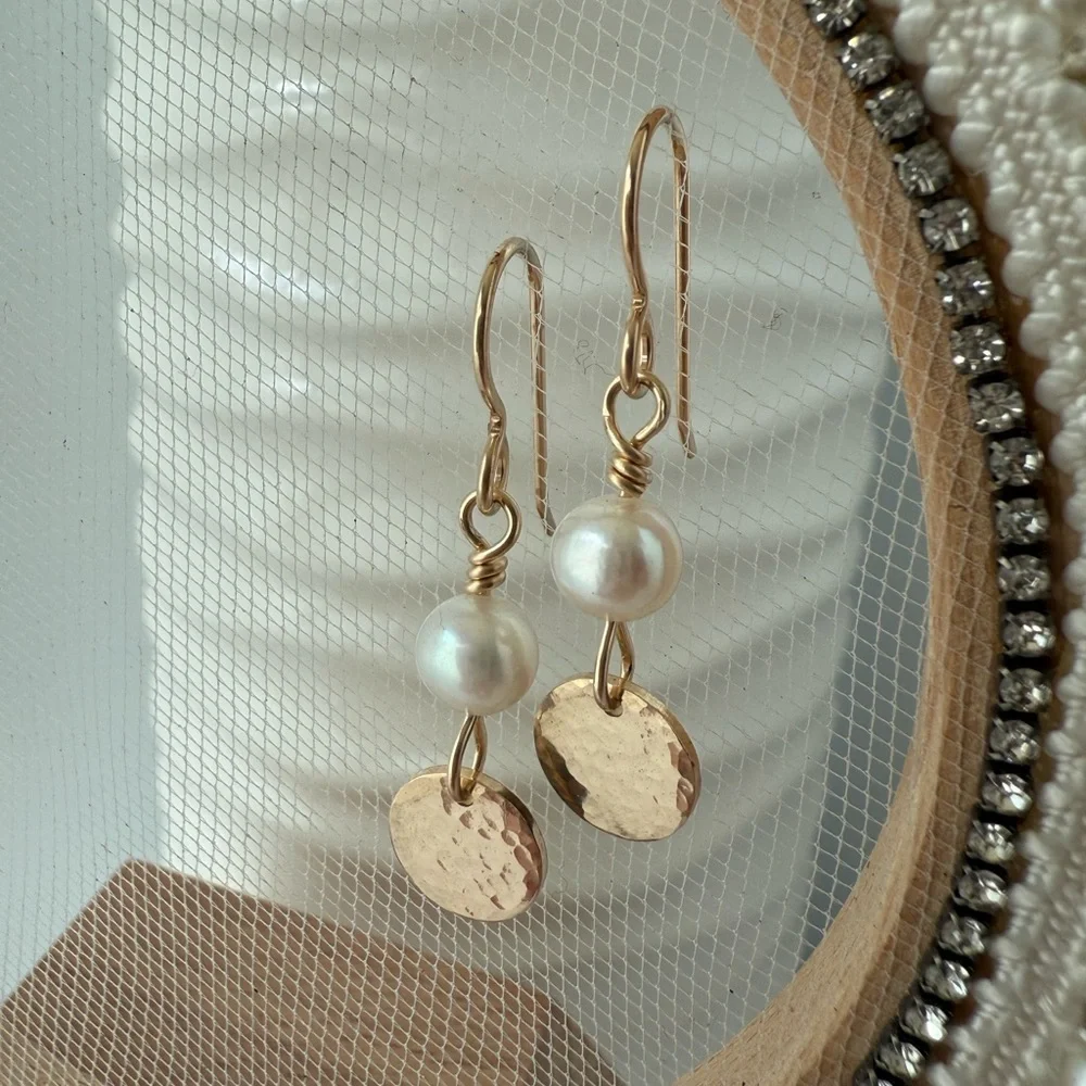 14K Gold Hammered Disc Pearl Earrings - Picture 10 of 10